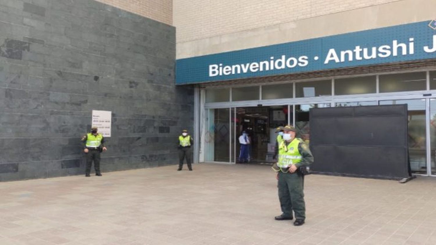 SOSPECHAN QUE SE LA LLEVÓ A VENEZUELA: hombre invidente rapta a niña venezolana en Colombia