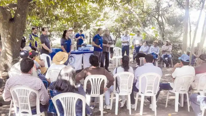 Reunión con productores paipperos de Buena Vista