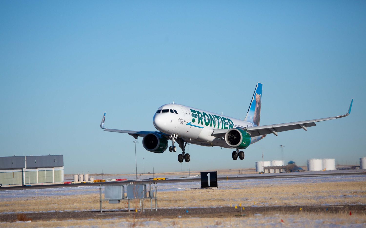 Frontier Airlines will fly between Denver and Houston – Hobby
