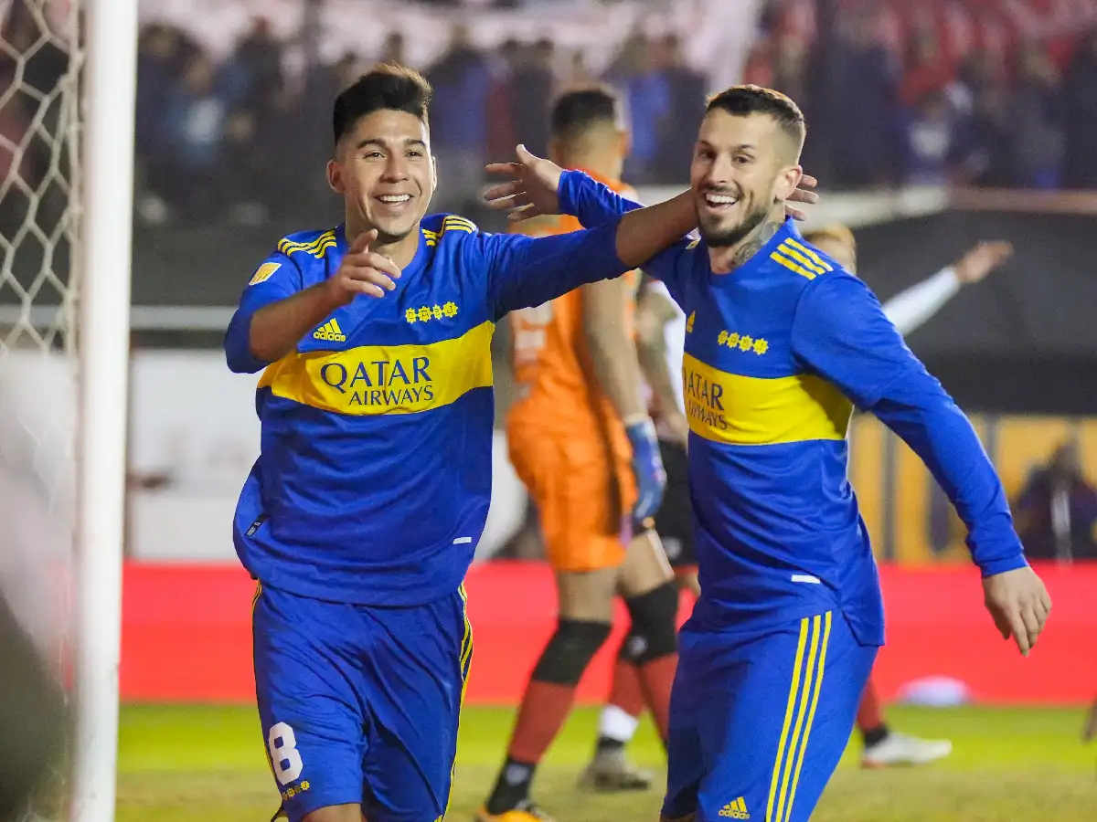 Boca superó a Barracas Central y es líder  