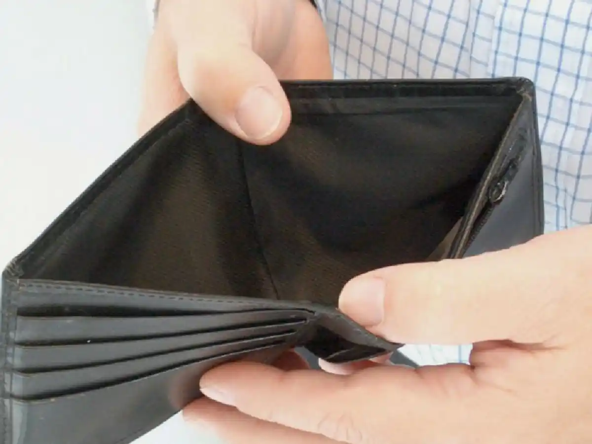 Advierten que el salario registrado caerá cerca de un 4% en 2019
