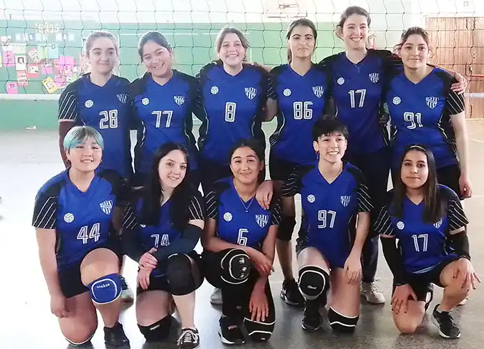 Cincuenta equipos en un torneo de vóley en nuestra ciudad