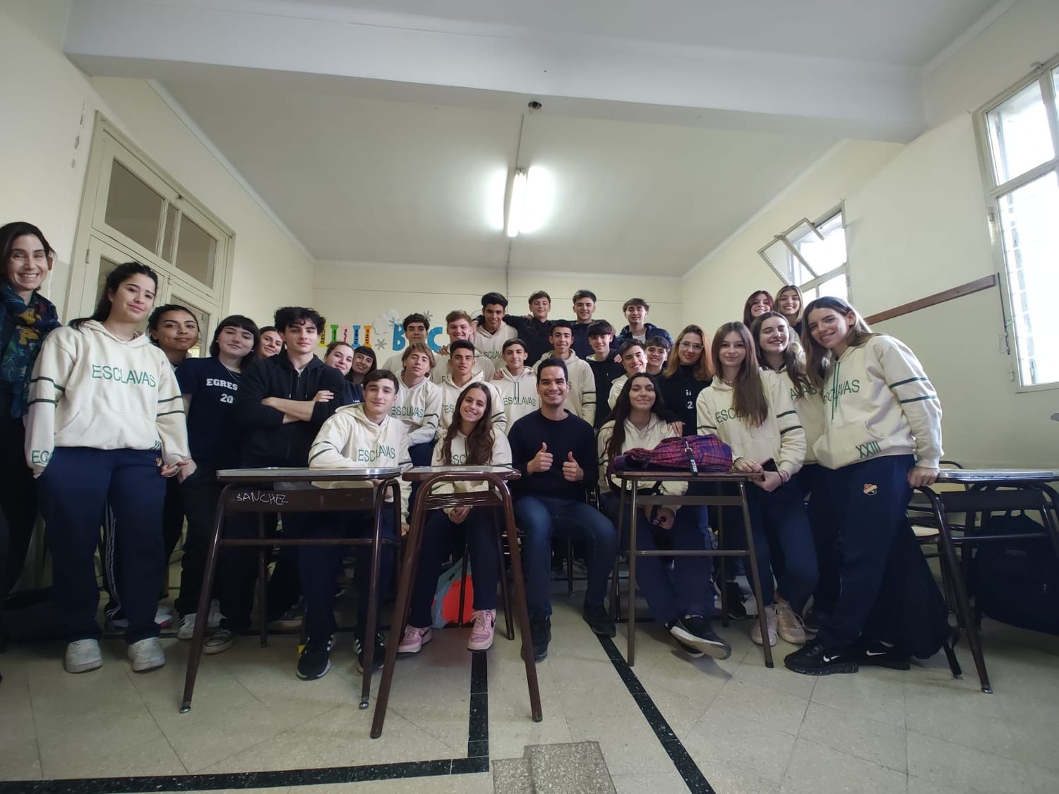 Alumnos de una escuela de Ituzaingó reversionaron las cartas de truco en braille