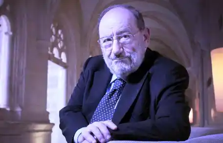 Umberto Eco, el hombre que enseñó a pensar los signos de esta época