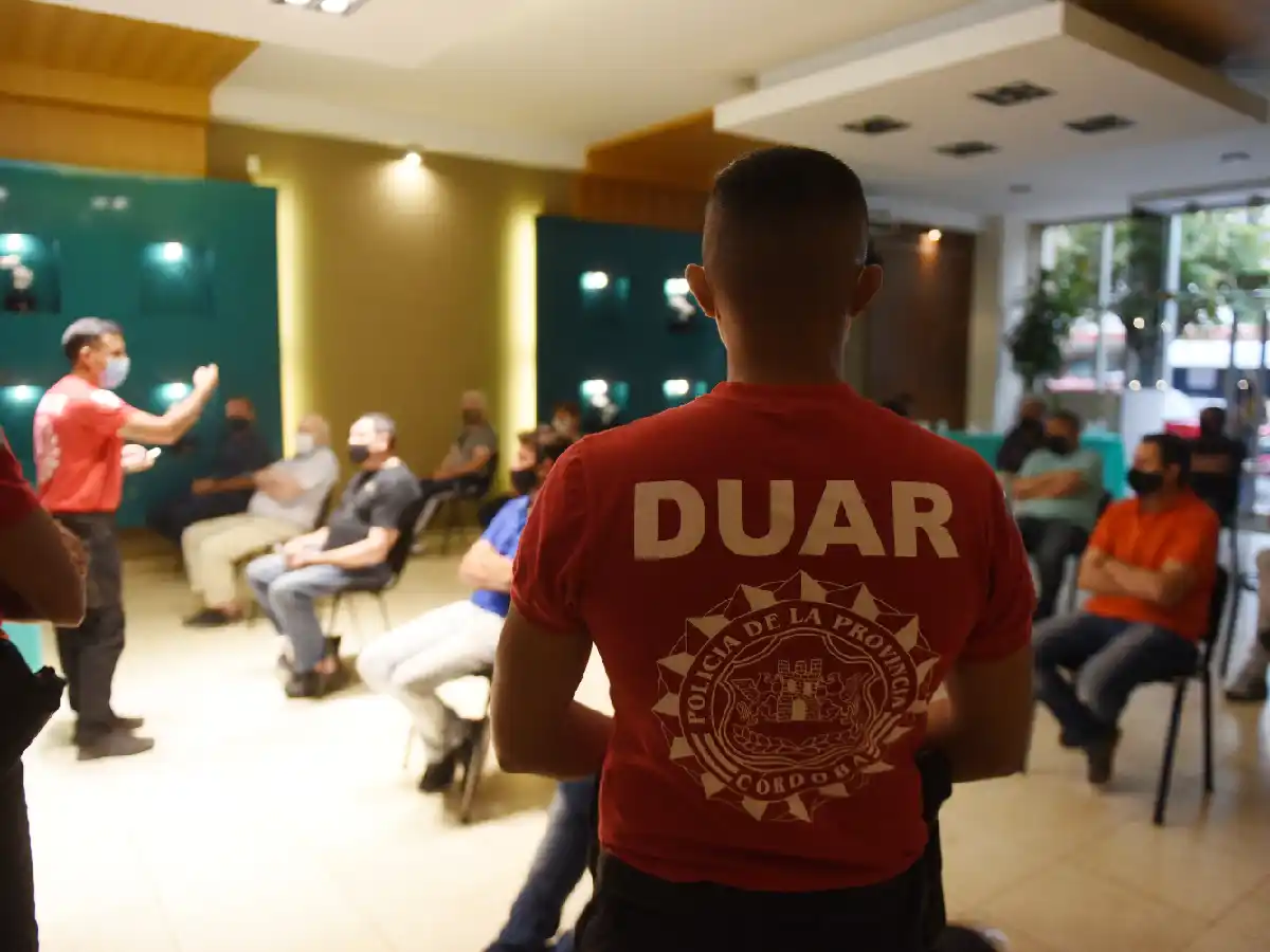 Capacitaron a empleados de comercio en medidas  de prevención del covid  