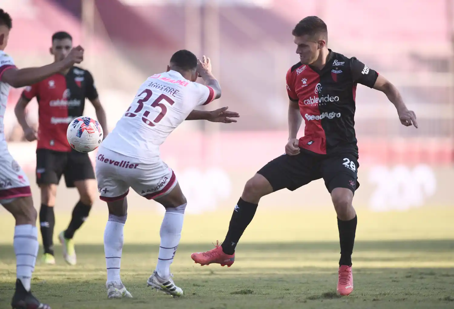Lanús empató con Colón
