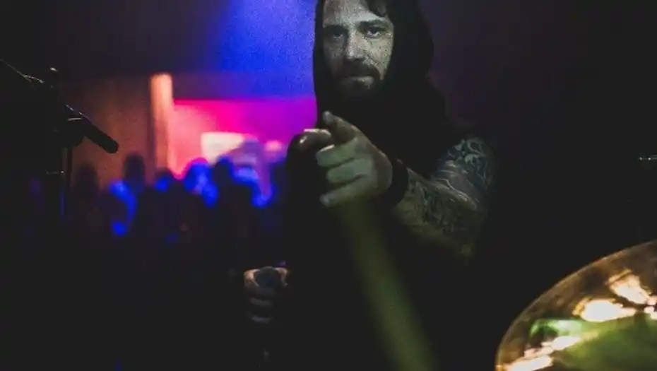 Tragedia en el rock: choque y muerte al volver de un recital