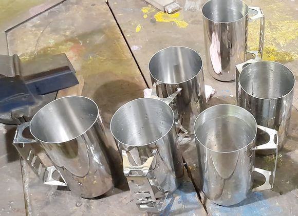 Alumnos de una Escuela Técnica de Colón aprenden a construir con acero inoxidable