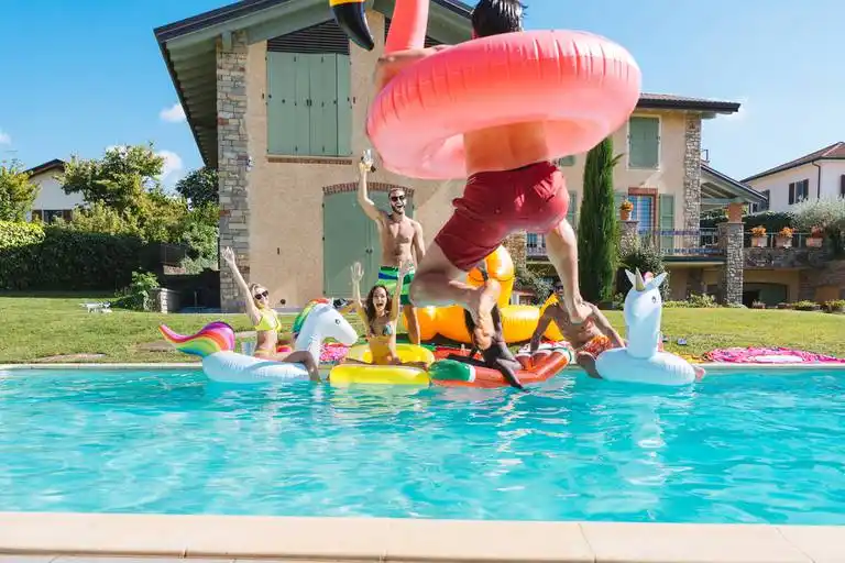 CORDOBA: Impuesto por mes a las casas que tienen pileta