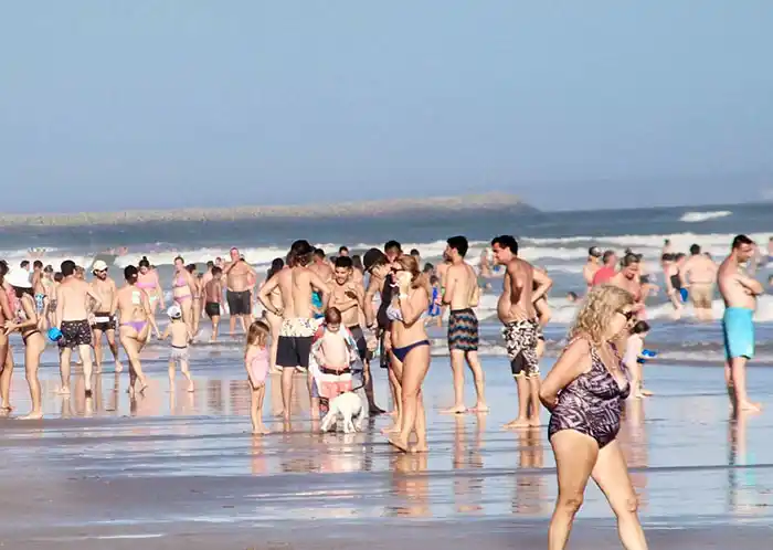Se empieza a notar la llegada de turistas