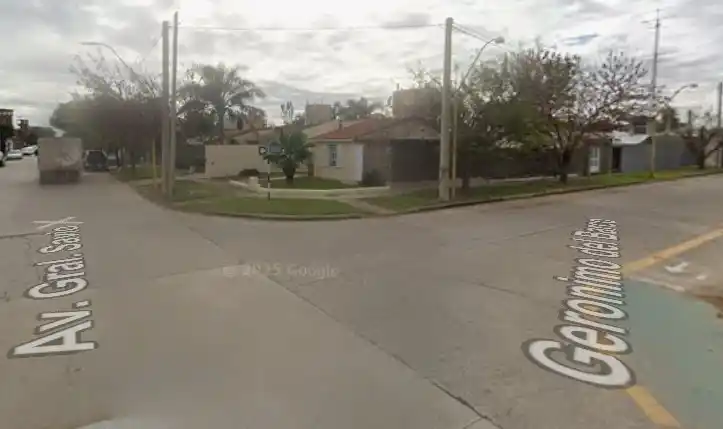 Avenida Savio y Guillermo del Barco (Sur)