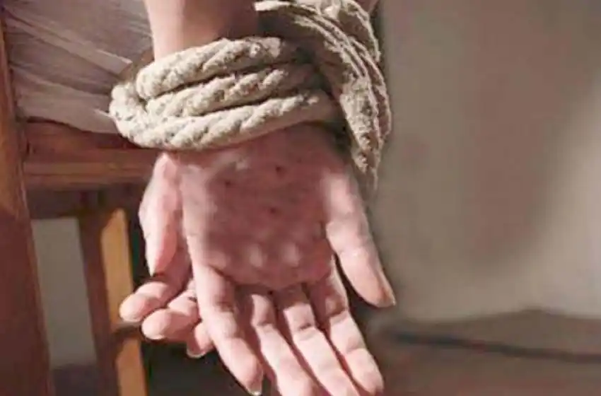 Violenta entradera en zona sur: la maniataron y la amenazaron con cortarle un dedo para que les de el dinero