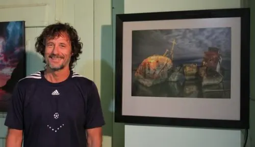Exposición de fotos, pintura y la presentación de libros en el Museo Casa del Faro