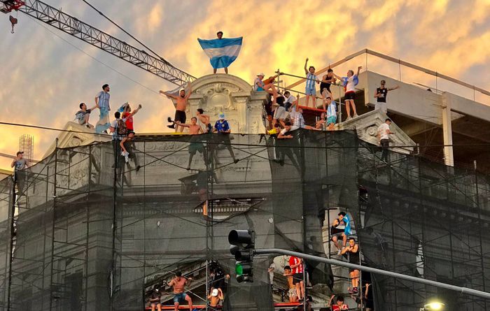 Paseo del Banco: en 2022 los festejos colmaron el lugar, se prometió inaugurar en pocos meses y nada pasó