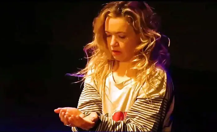 “He ido mutando, estoy más cerca del teatro que de la danza”