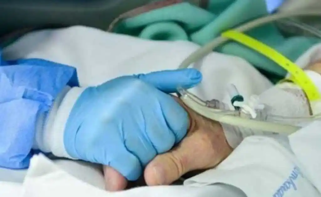 Rosario: ya se aplica un protocolo de despedida para pacientes terminales