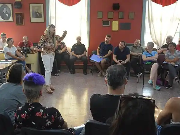 Efecto Villa Gesell: Tras un caso local, en Berisso avanzan con la regulación de la nocturnidad