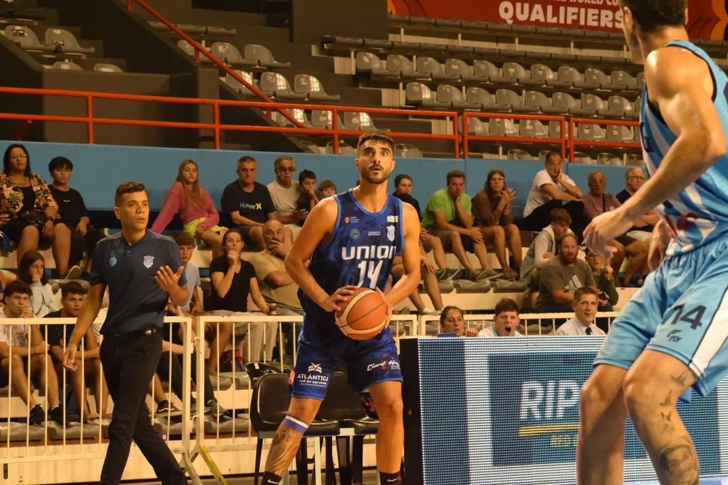 Unión recibió un duro golpe ante Racing de Chivilcoy