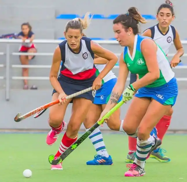 Arista juega el Argentino de hockey con Mar del Plata