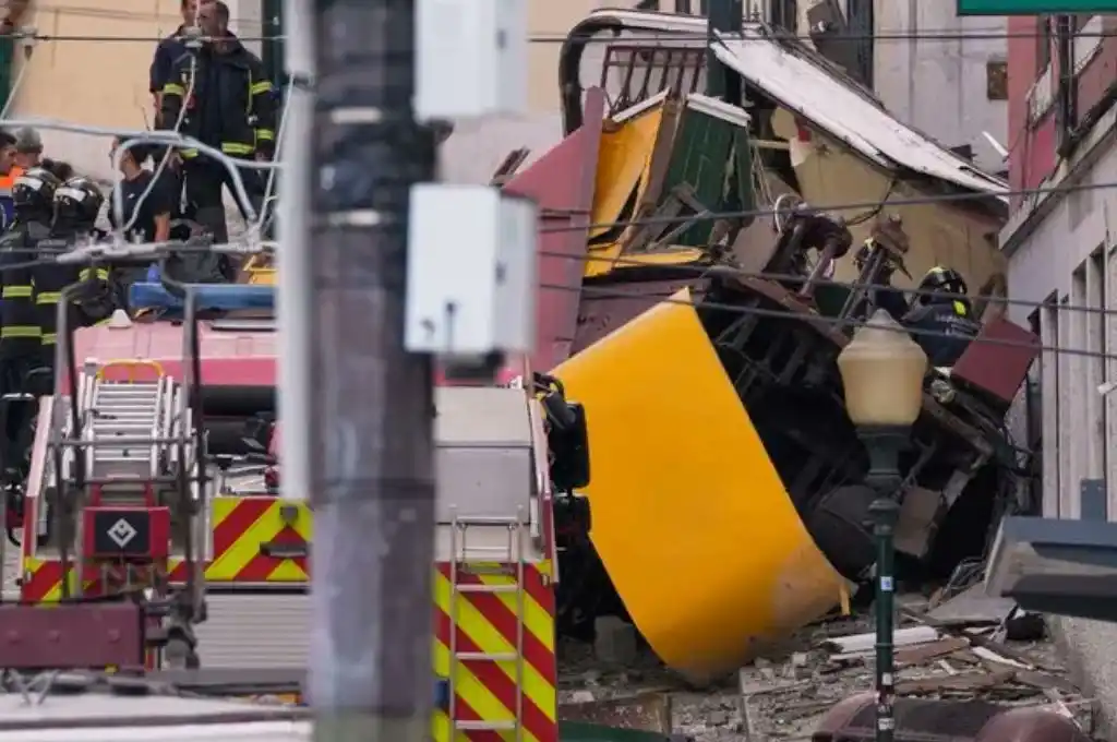 Descarriló el funicular de la Gloria
