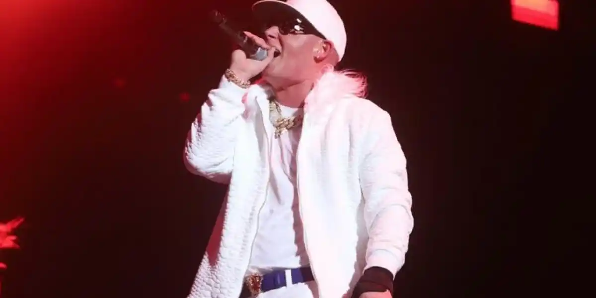 Un famoso reggaetonero canceló todos sus shows en Argentina dos días antes de presentarse