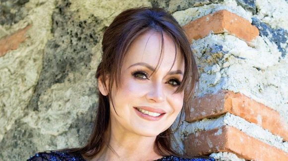 SE ACABÓ LA SEQUÍA: Gaby Spanic consiguió al bombero que le apaga el fuego