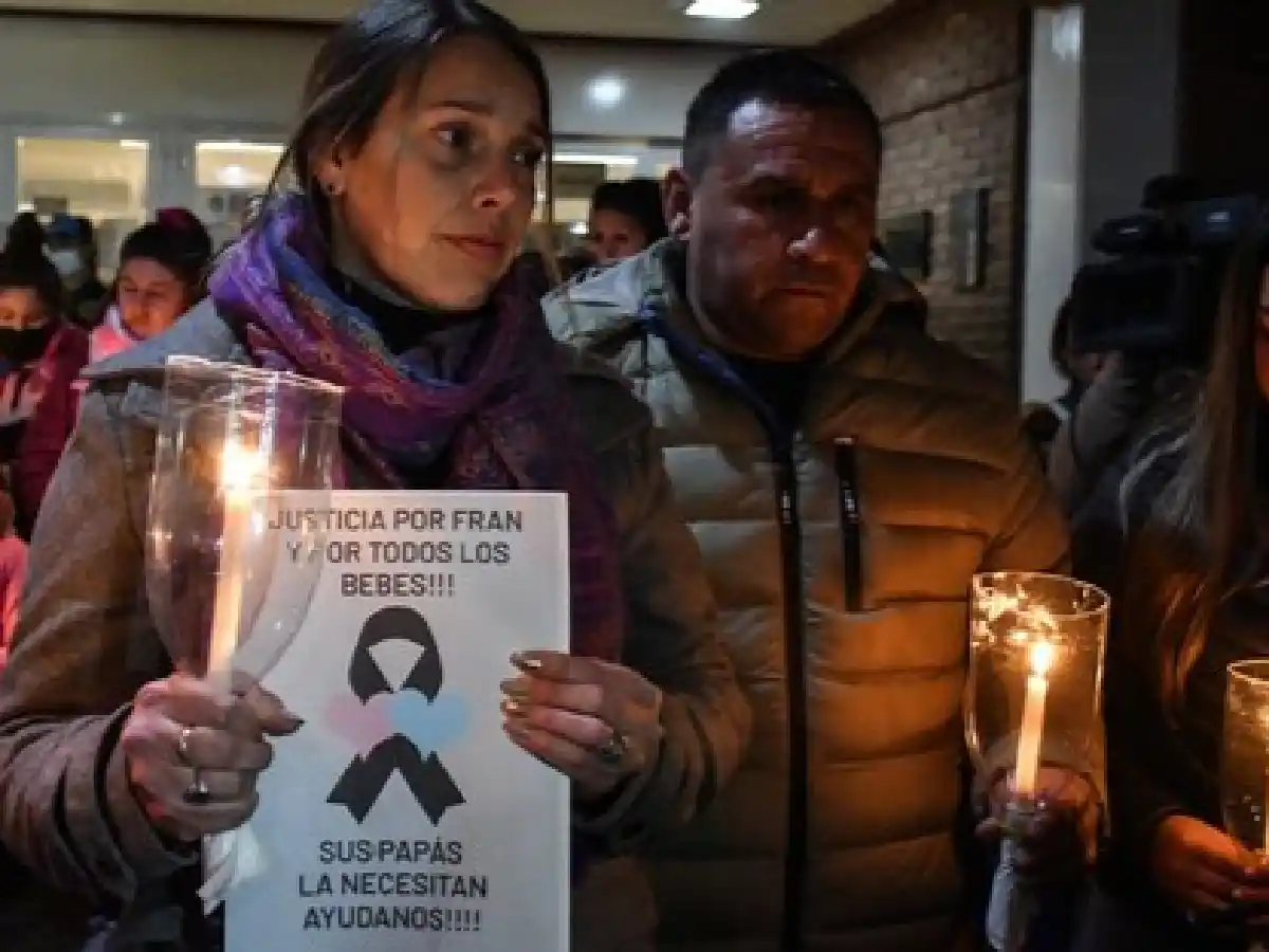 Detuvieron a una enfermera del Hospital Neonatal por el asesinato de los bebés