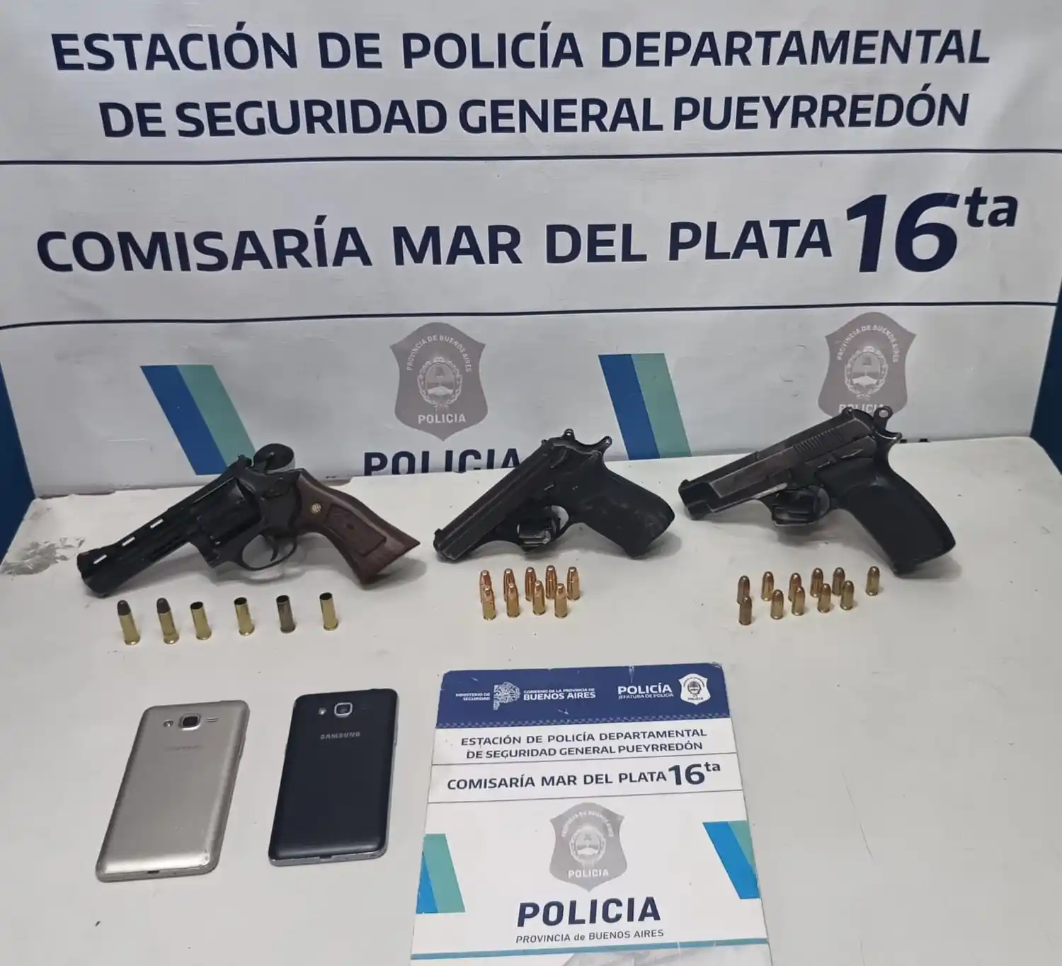 Detuvieron a dos sujetos y un tercero quedó prófugo