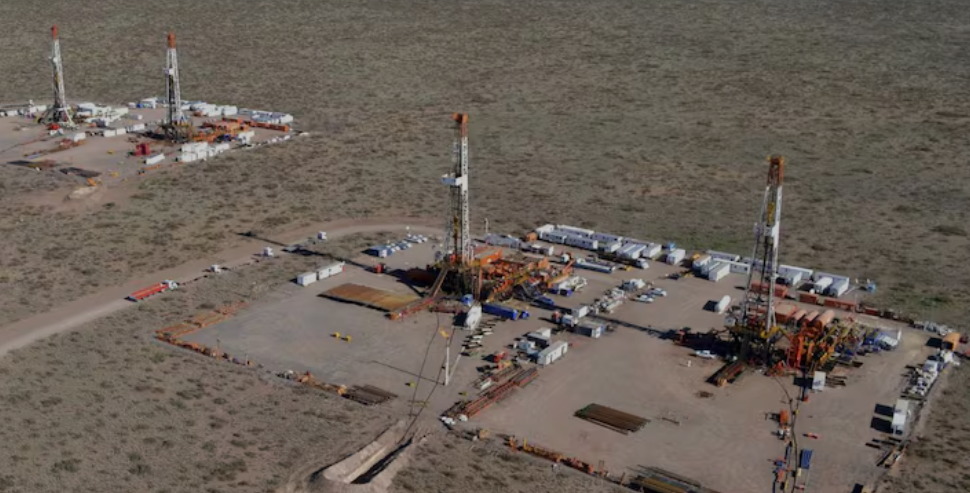 Pozos de Vaca Muerta: YPF consolida su liderazgo con niveles récord de producción.