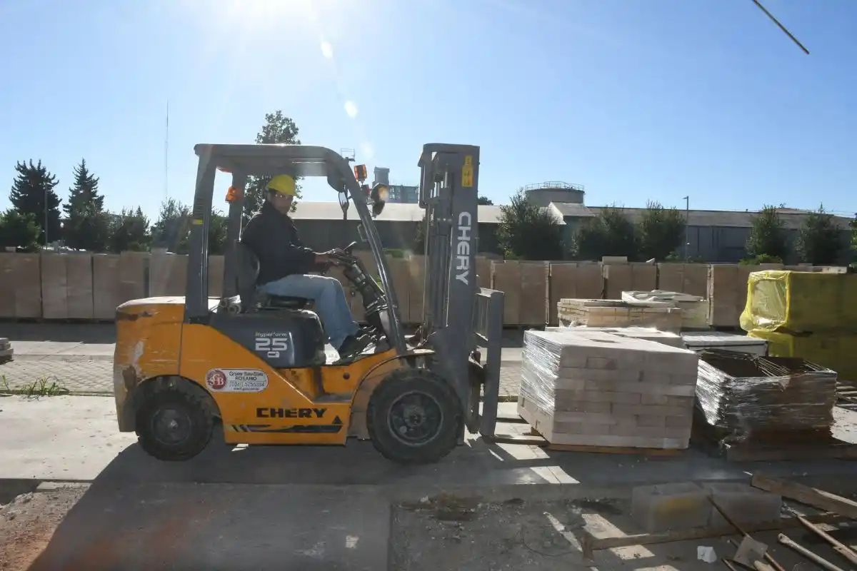 El costo del metro cubierto construido en nuestra ciudad alcanzó los 726.804,33 pesos.