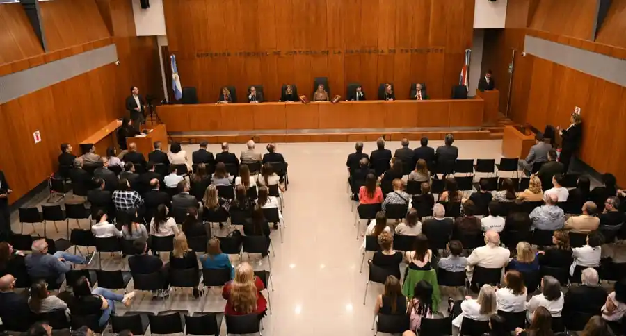 Prestaron juramento vocales de los Tribunales de Juicio y Apelaciones de Paraná y Concordia