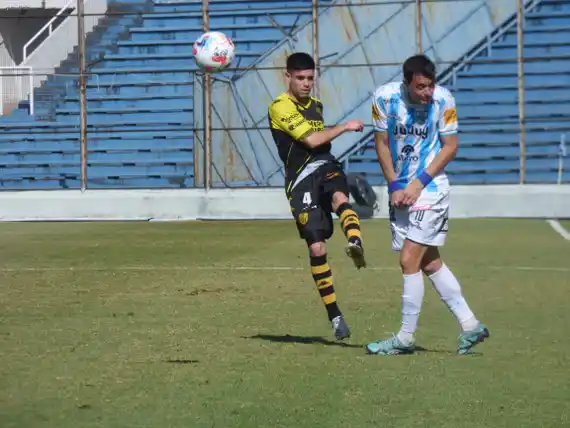 Quinta derrota consecutiva de Santamarina