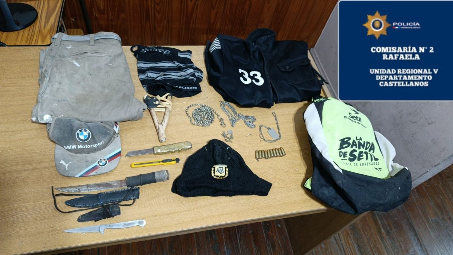 Rafaela: Hallaron una mochila con armas blancas y cartuchos en la vía pública