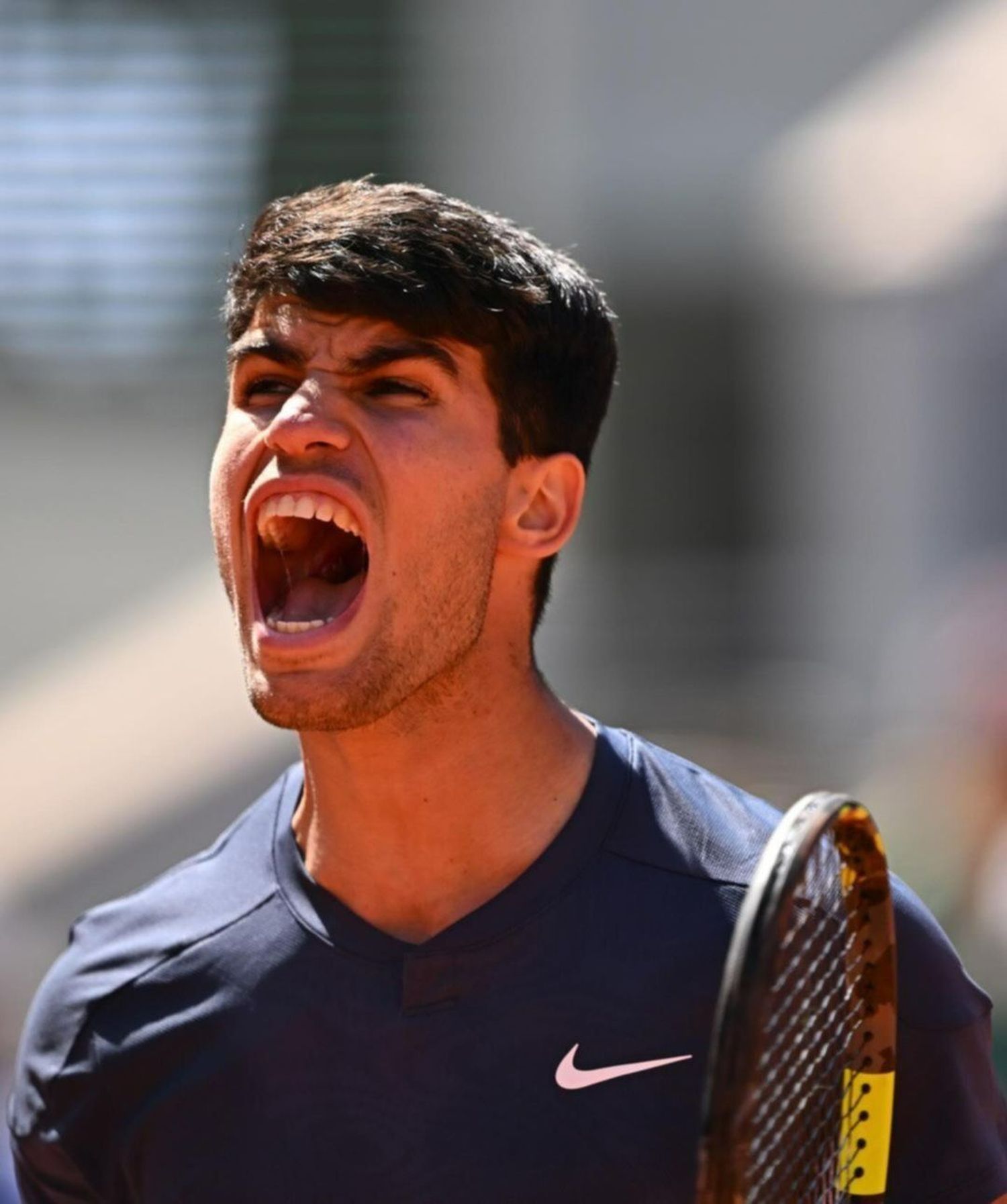 Carlos Alcaraz: el joven talento que desafía la historia en Roland Garros