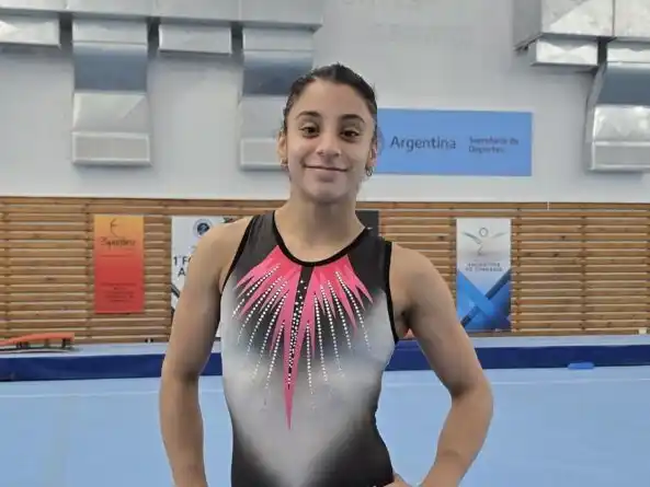 Emilia Acosta competirá con el equipo argentino de Gimnasia Artística en Eslovenia y Río de Janeiro . Foto: Club CREAR.
