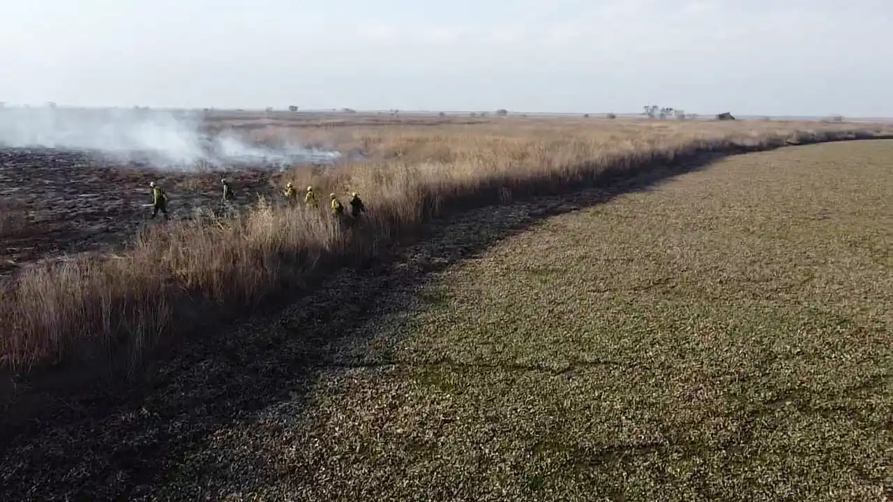 Hay tres focos activos de incendios en Entre Ríos