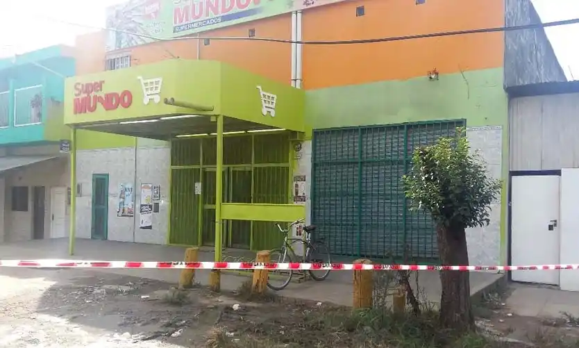 El súpermercado donde fue atacada la muje.