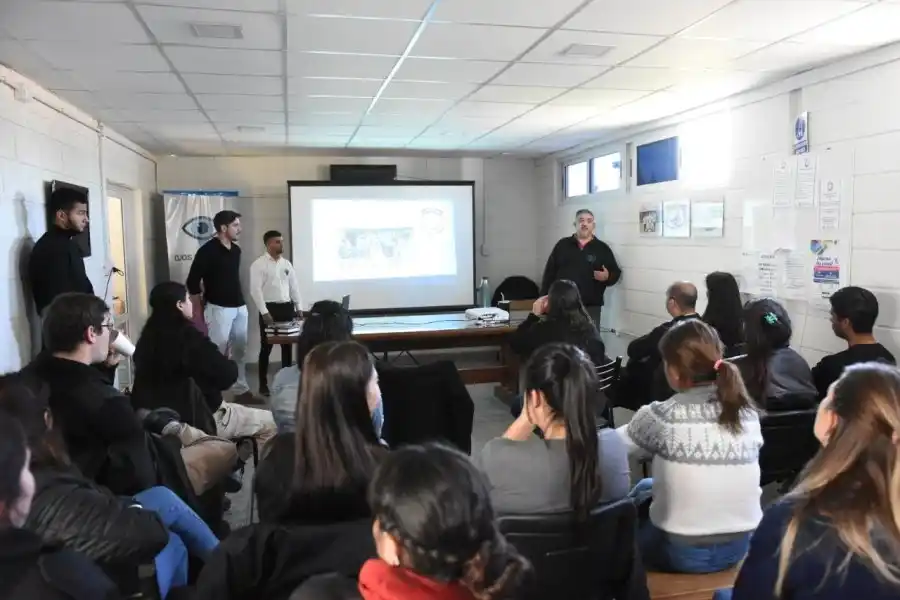 Personal de la GUR se capacitó para optimizar sus labores