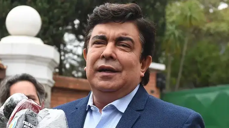 El intendente hizo un extenso descargo en redes después de la queja del CEO.