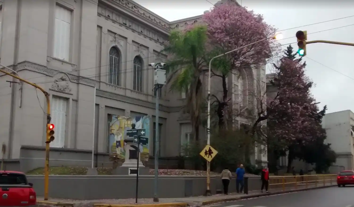 Conmoción en escuela de Paraná: denuncian a ordenanza por abuso infantil