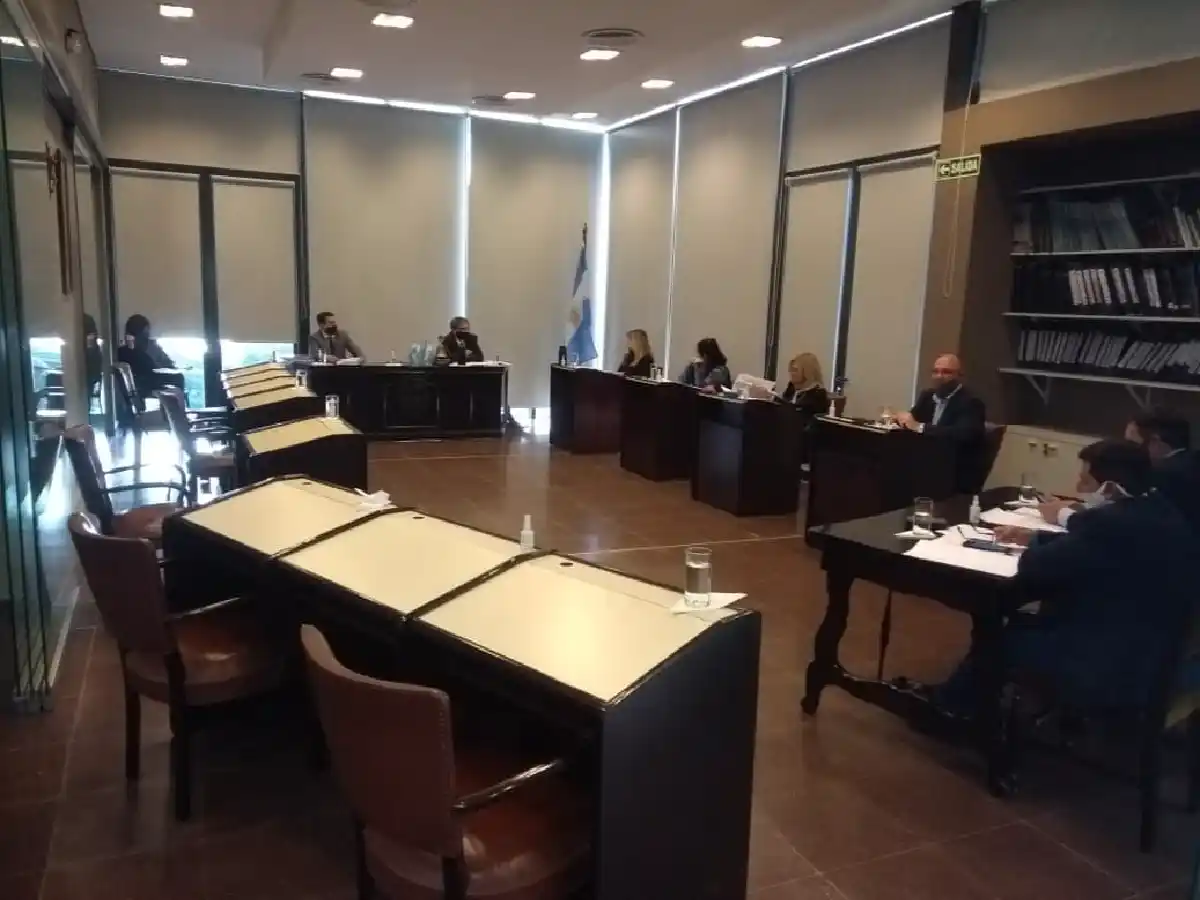 El Concejo aprobó la compra de una topadora para el relleno sanitario