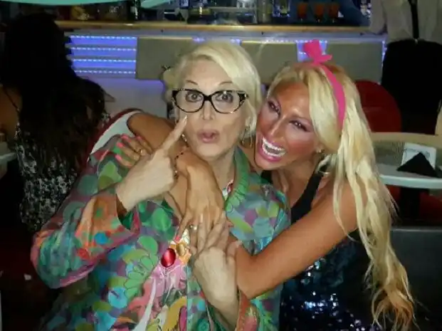 Vicky Xipolitakis renunció a Brillantísima