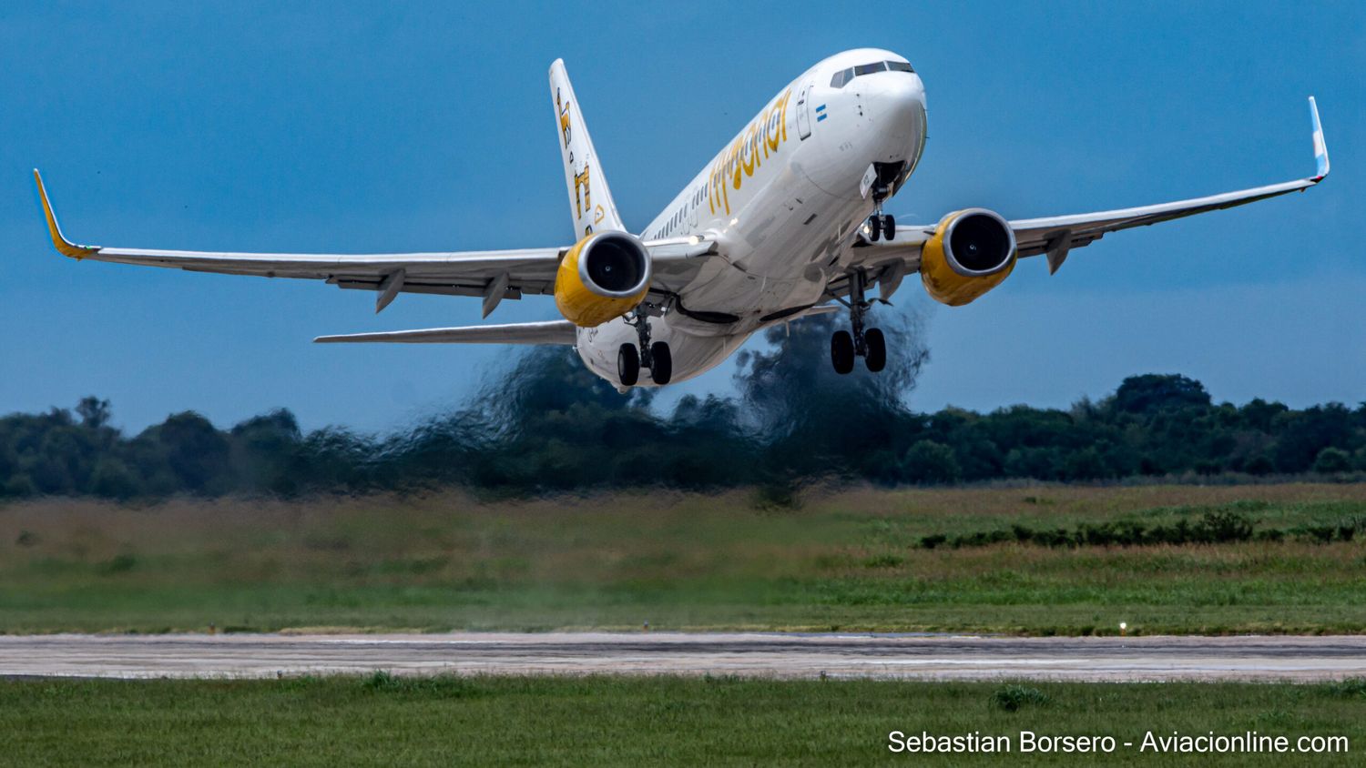 Flybondi lanzó la venta de sus vuelos a Comodoro Rivadavia y anunciarán un nuevo destino