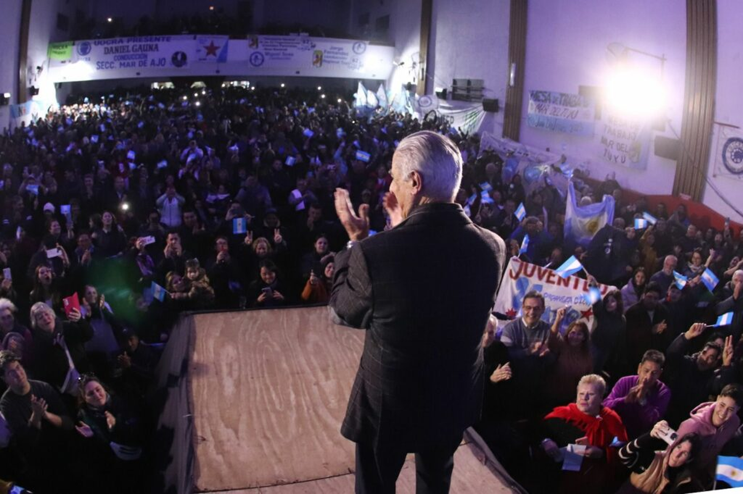 La Costa: “Vamos a hacer un plan de integración regional con General Lavalle”, anunció de Jesús