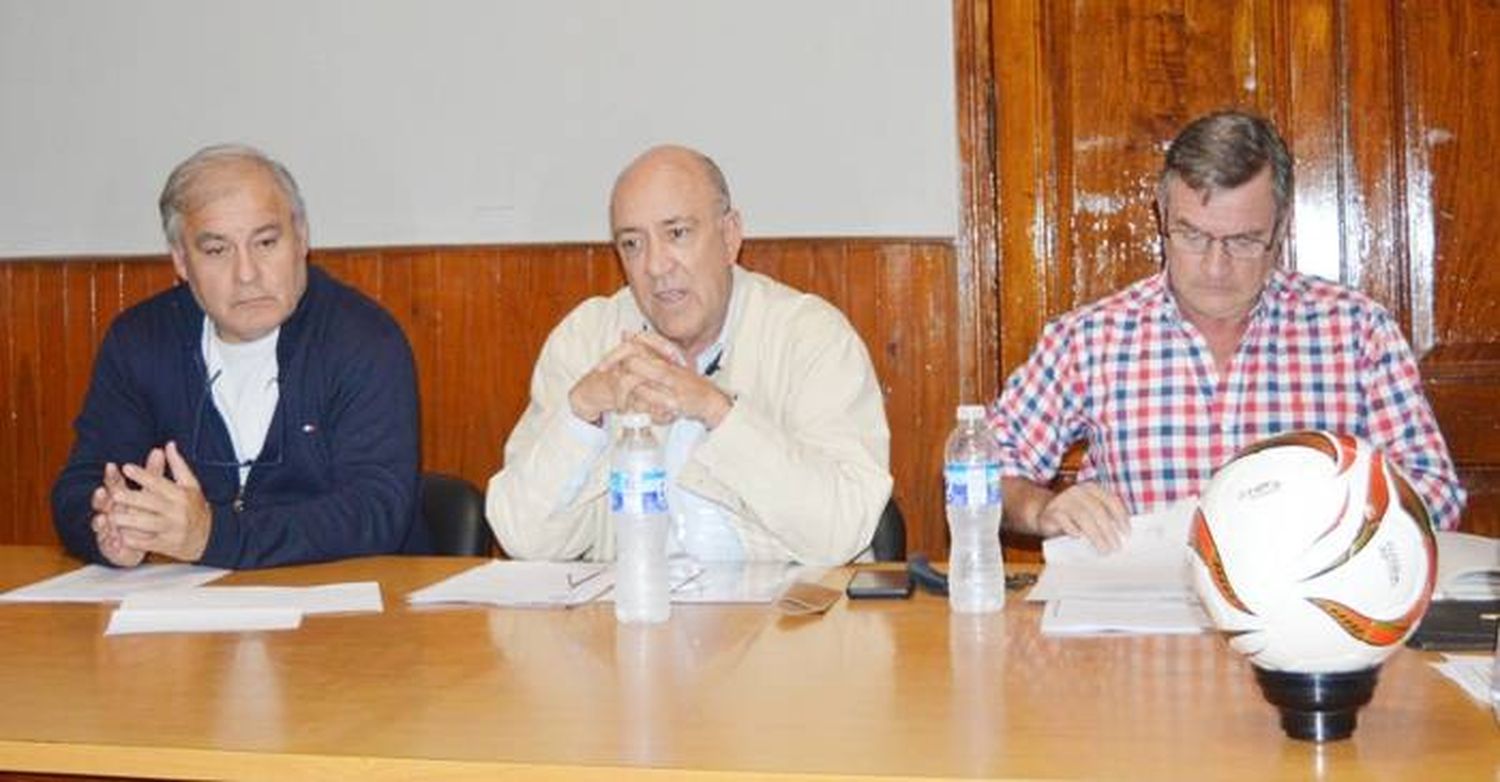 Julio Larrocca fue reelecto por unanimidad en la presidencia