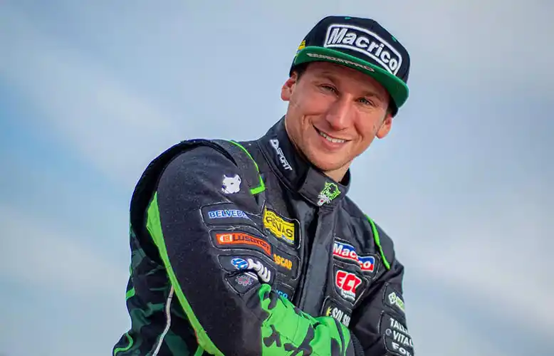 Franco De Benedictis - Alegría por su desempeño en la primer carrera en Turismo Pista