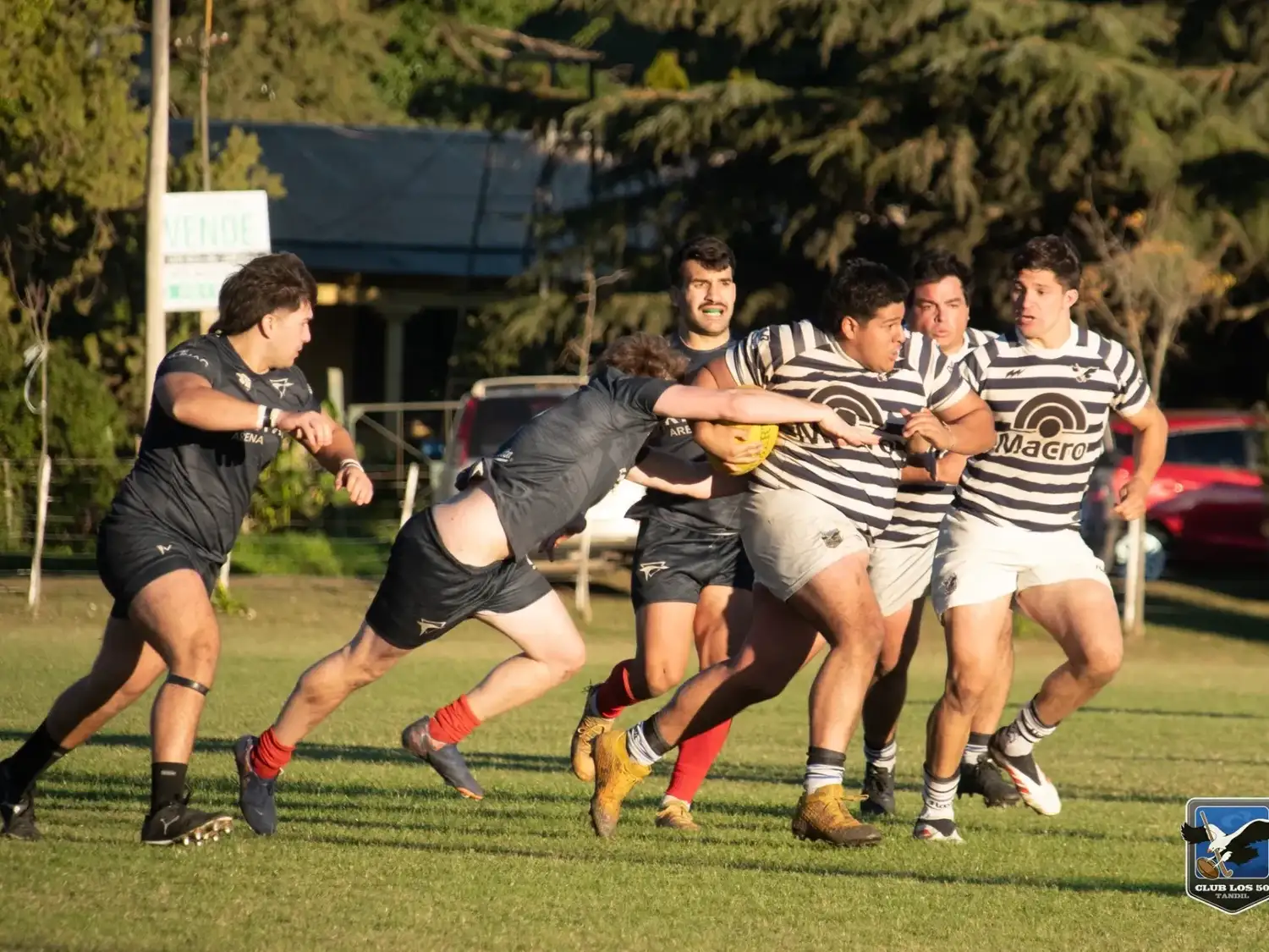 Los 50 visita a San Ignacio y debe ganar.
