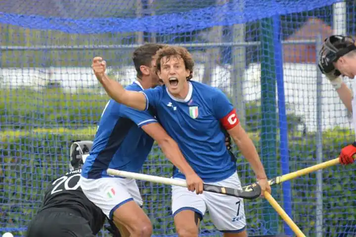 Italia, con Nuñez y Mondo, logró la permanencia