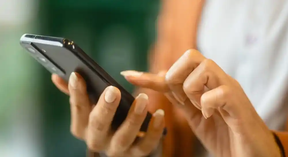 El WhatsApp, ahora vía apra sacar un crédito.