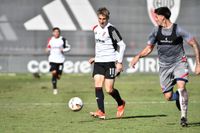River se midió con Tigre en amistosos